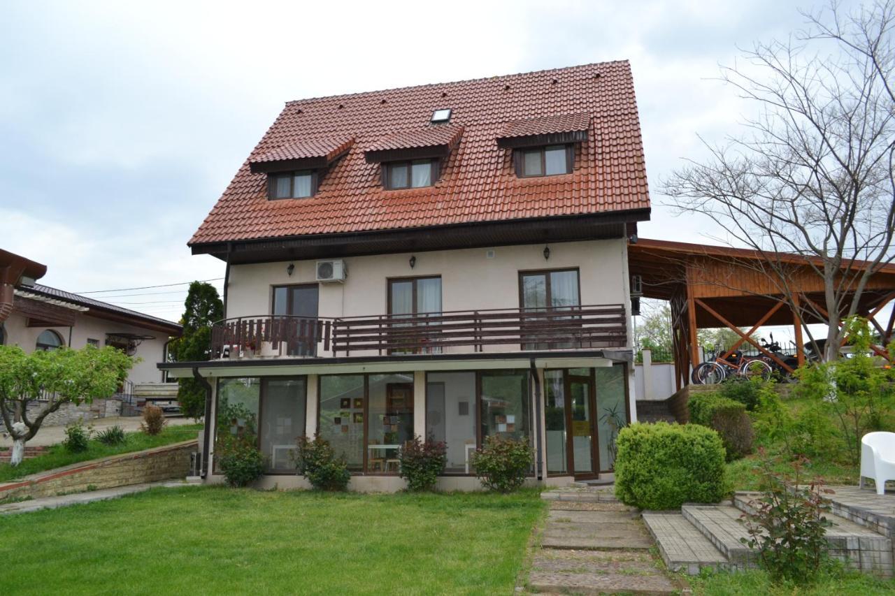 Villa Siret Sendreni Esterno foto