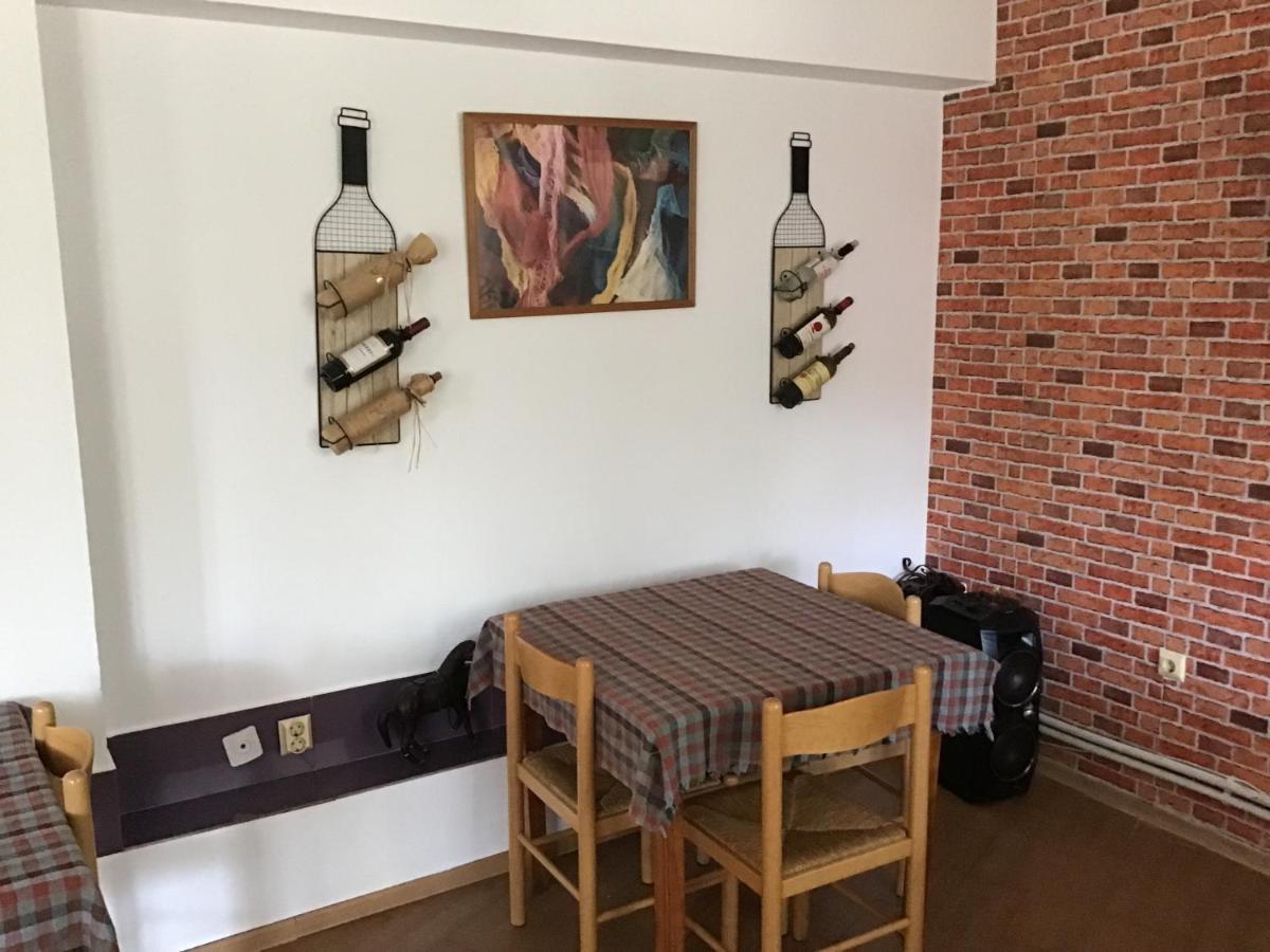 Villa Siret Sendreni Esterno foto