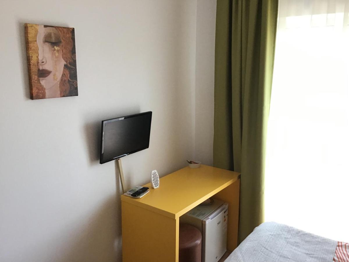 Villa Siret Sendreni Esterno foto