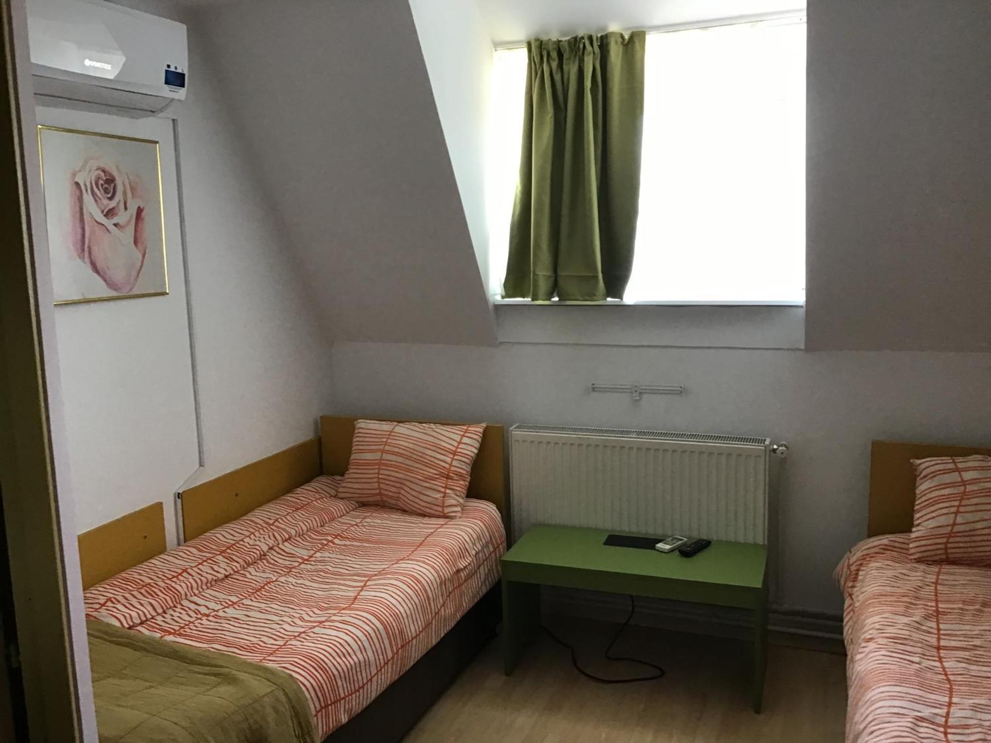 Villa Siret Sendreni Esterno foto